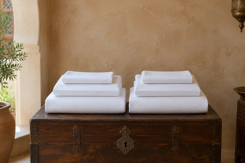 Rotation Pack ×2 (160): folded white linen, 8 pieces